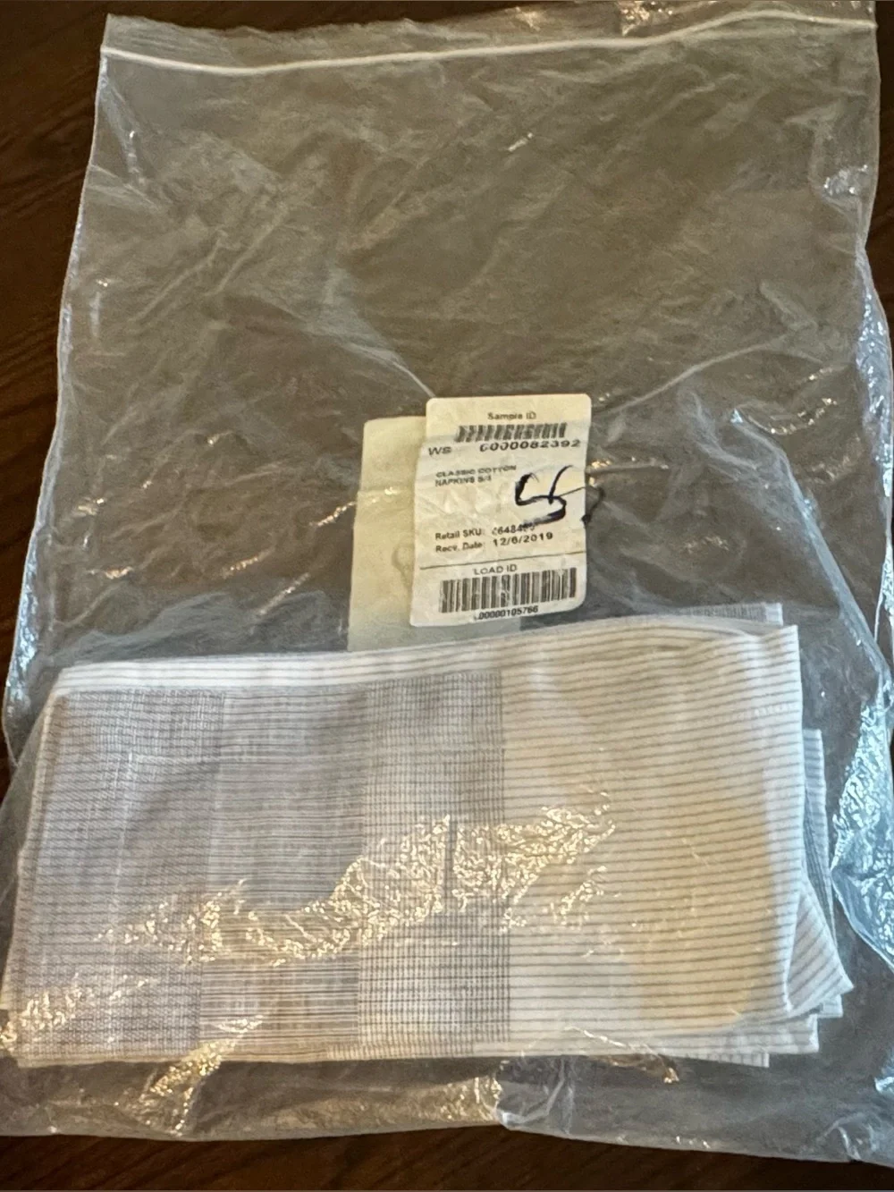 NWOT Williams Sonoma ombré slub stripe napkin set of 4 gray white casual